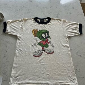 Classic Looney Tunes Marvin the Martian T-Shirt size medium. Warner Bros 1998